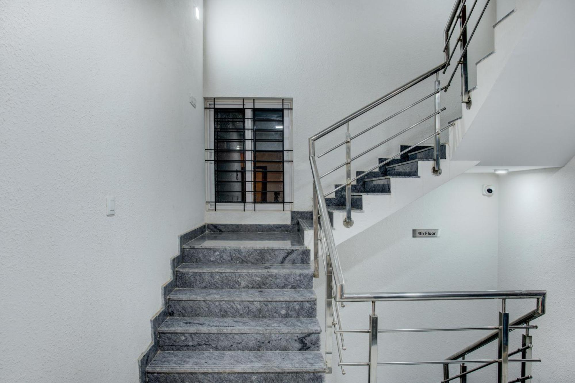 Hotel Sterling Inn Bangalore International Airport Yelahanka Zewnętrze zdjęcie